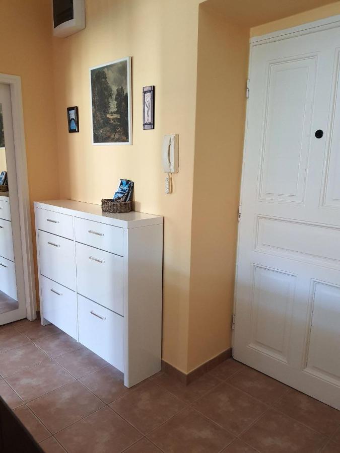 Family Apartment Center Опатия Экстерьер фото
